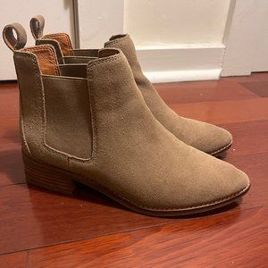 Lucky Brand Suede Chelsea Boots